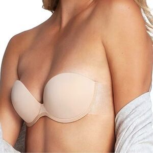 Nordstrom Backless Strapless Bra Nude A Cup Adhesive NEW MSRP $38